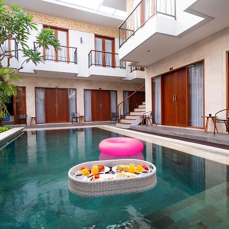 Mahesa Suites Seminyak Экстерьер фото