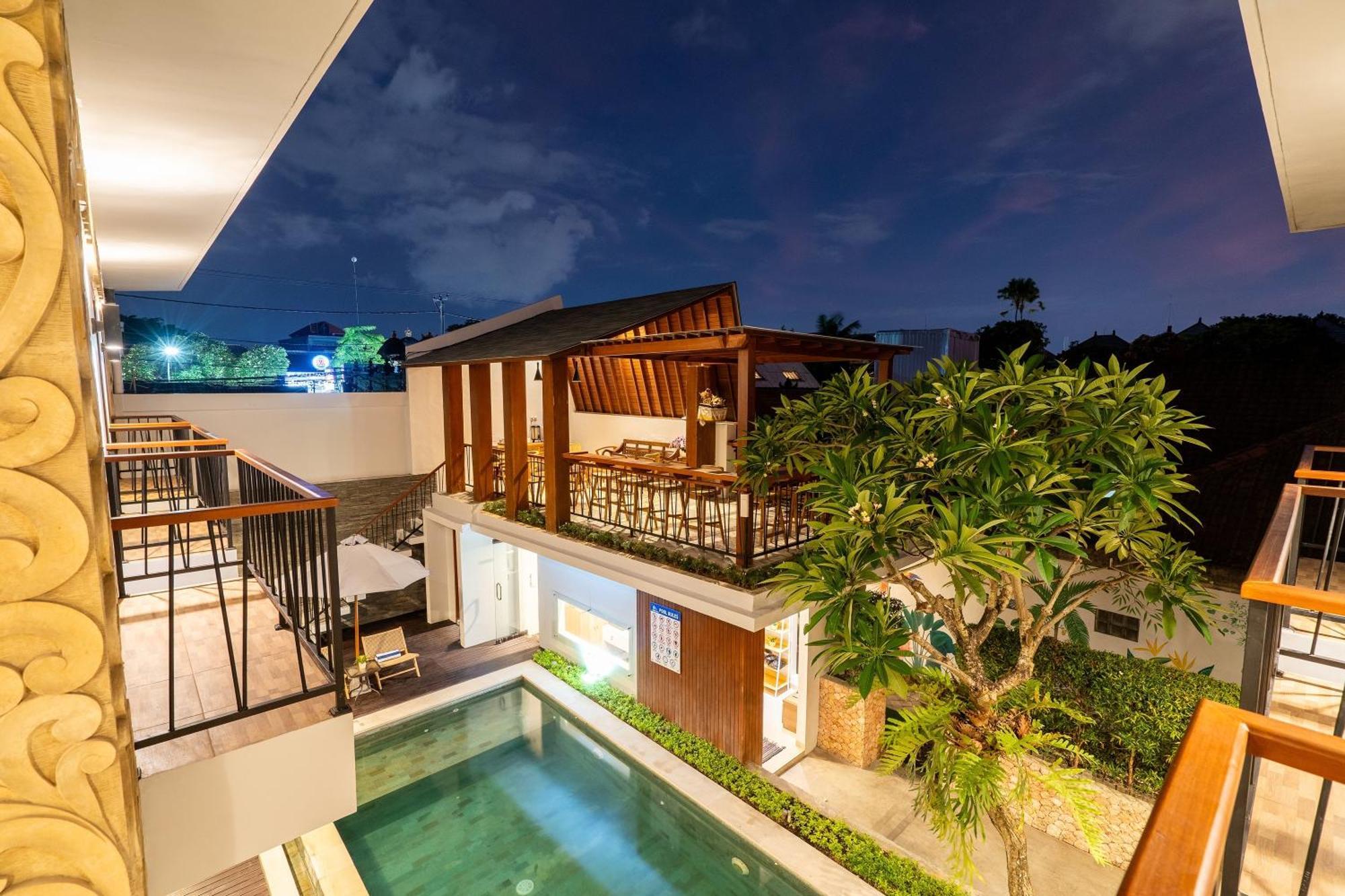 Mahesa Suites Seminyak Экстерьер фото