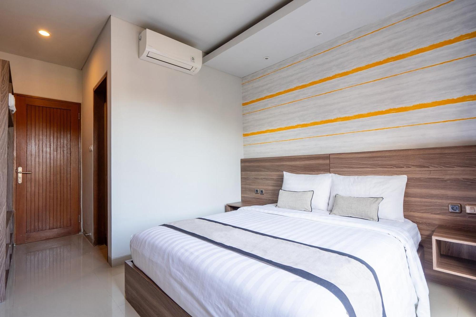 Mahesa Suites Seminyak Экстерьер фото