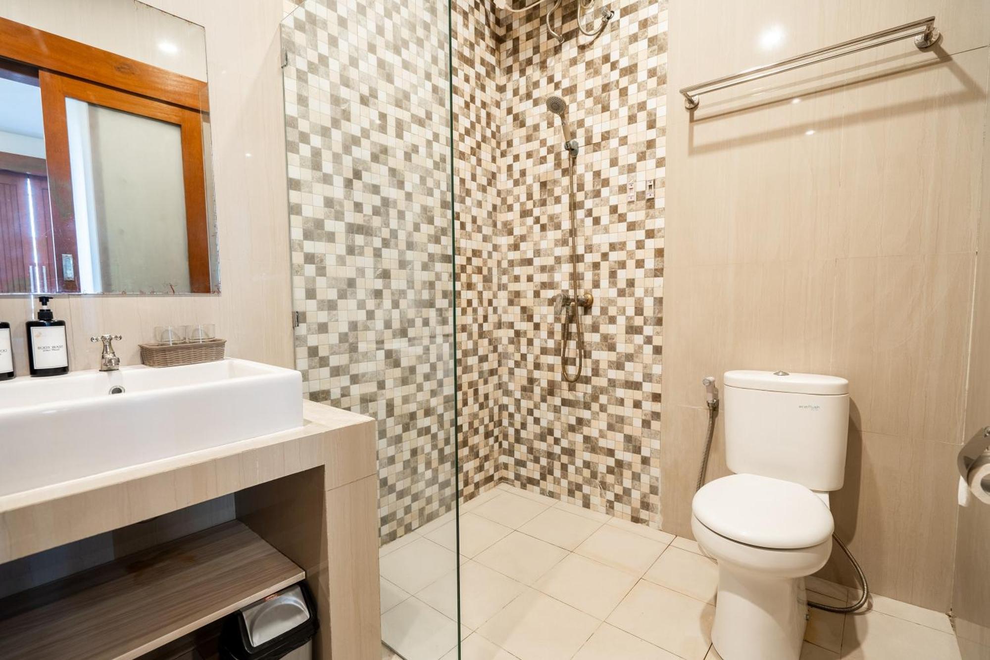 Mahesa Suites Seminyak Экстерьер фото
