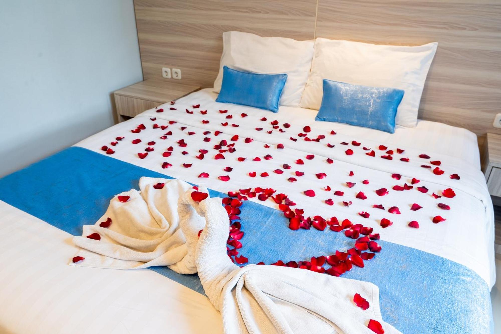 Mahesa Suites Seminyak Экстерьер фото