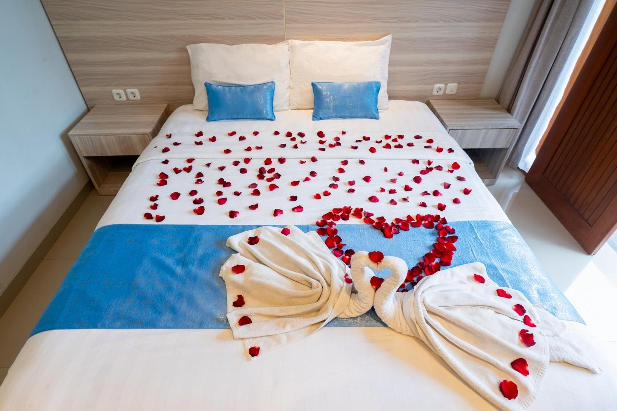 Mahesa Suites Seminyak Экстерьер фото