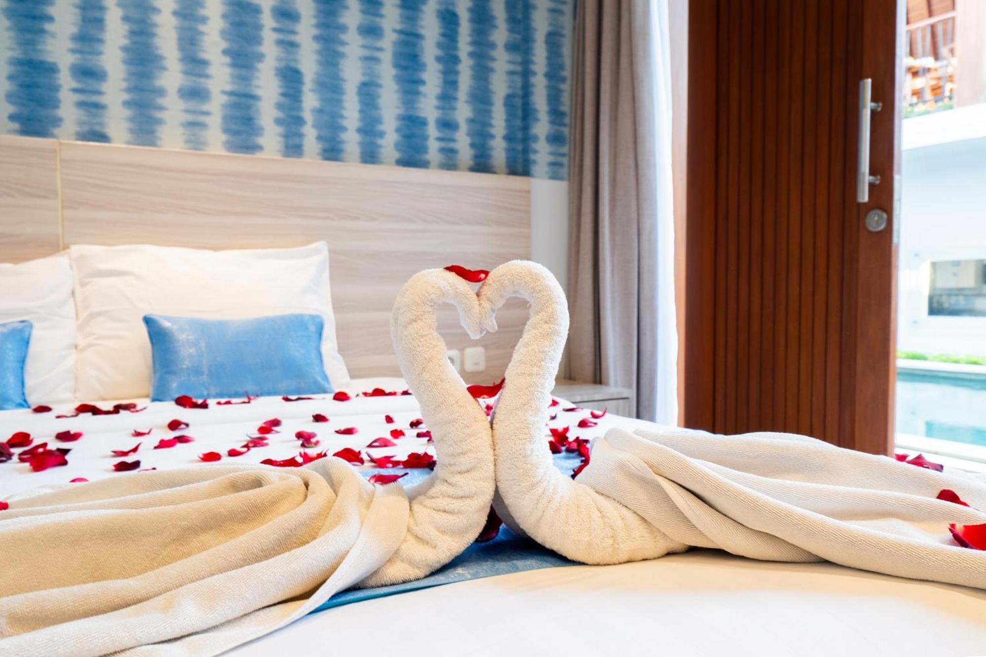 Mahesa Suites Seminyak Экстерьер фото